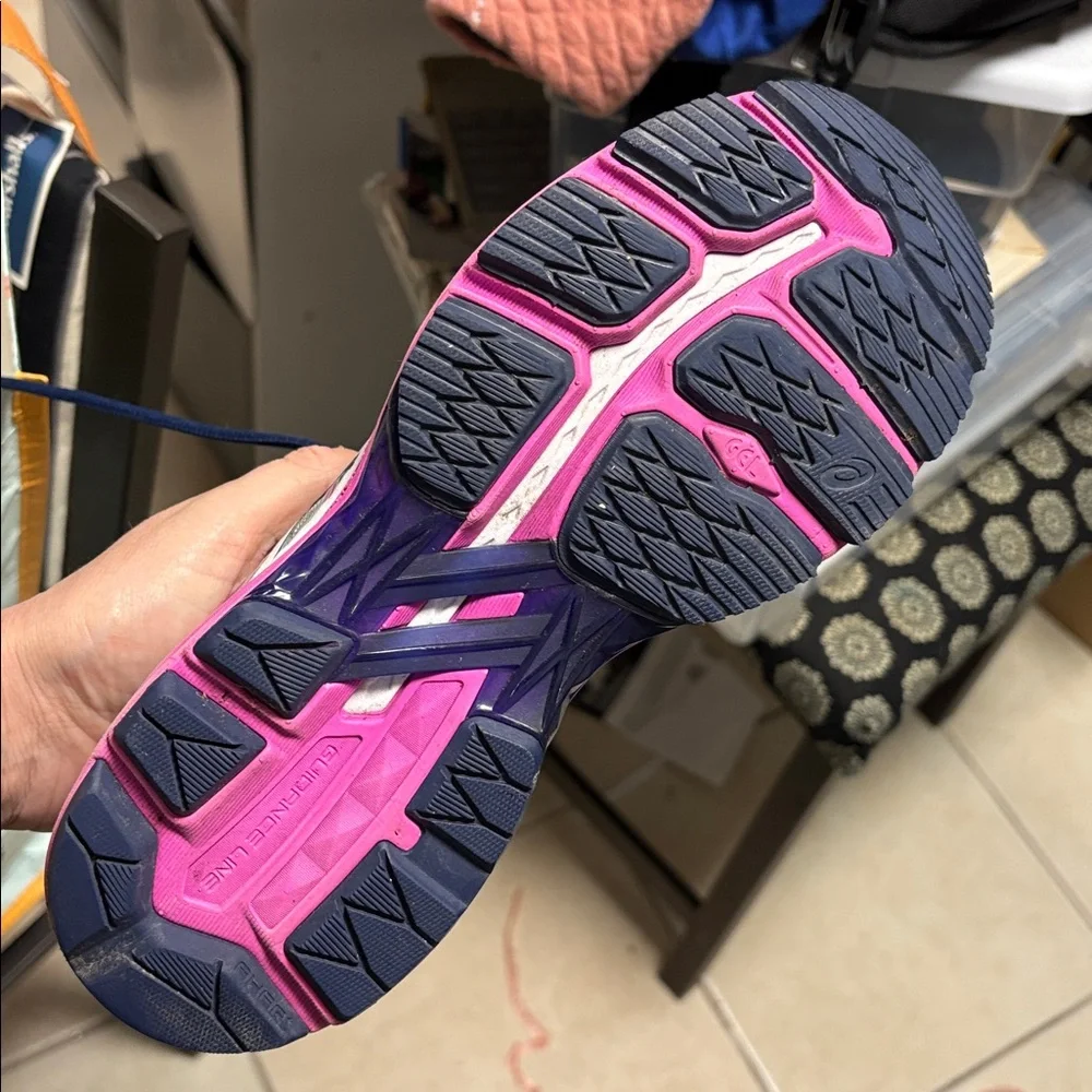 ASICS GT 2000 Women's Running‎ Shoes Grey Pink Navy Size 8.5 T757N